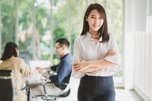 What Does an Executive Assistant Do? Detailed Job Description